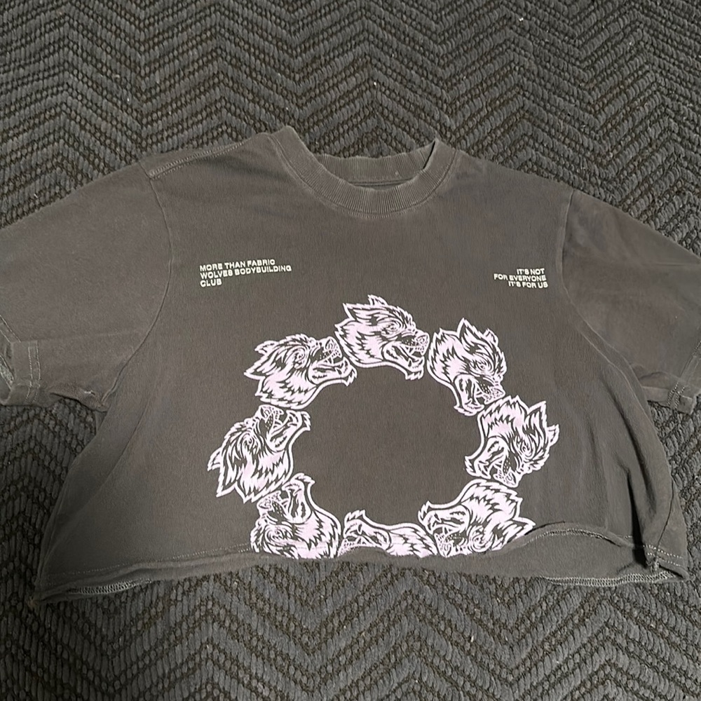 Darc Sport She Wolf Crop Tee